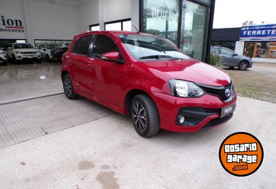 Autos - Toyota etios xls 2023 Nafta 52000Km - En Venta