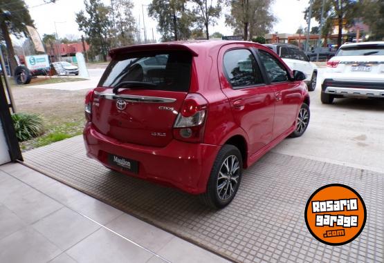 Autos - Toyota etios xls 2023 Nafta 52000Km - En Venta
