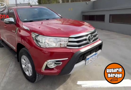 Camionetas - Toyota HILUX 2017 Diesel 158500Km - En Venta