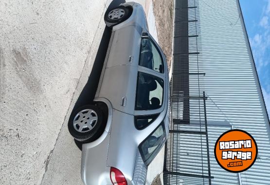 Autos - Chevrolet Corsa Clasic 2016 Nafta 280000Km - En Venta