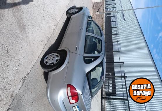 Autos - Chevrolet Corsa Clasic 2016 Nafta 280000Km - En Venta