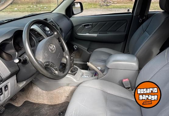Camionetas - Toyota Hilux 2011 Diesel 232000Km - En Venta