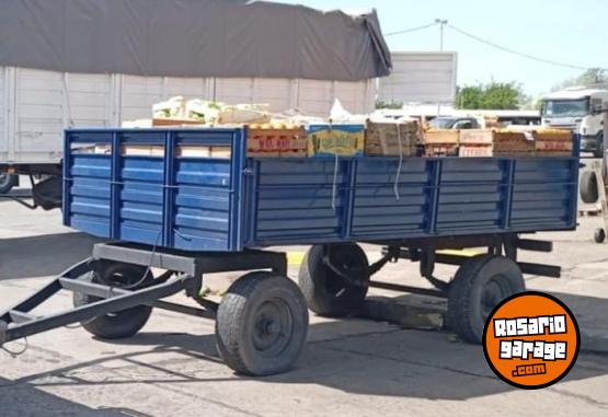 Camiones y Grúas - Acoplado / trailer 5 toneladas - En Venta