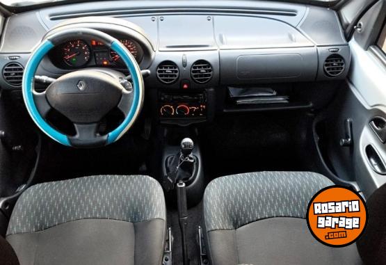 Utilitarios - Renault Kangoo 2015 Nafta 143000Km - En Venta
