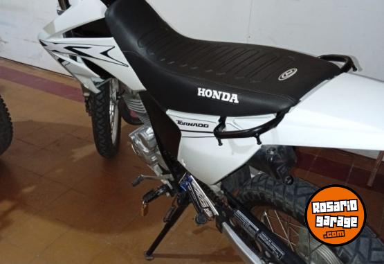 Motos - Honda Xr 2018 Nafta 9000Km - En Venta