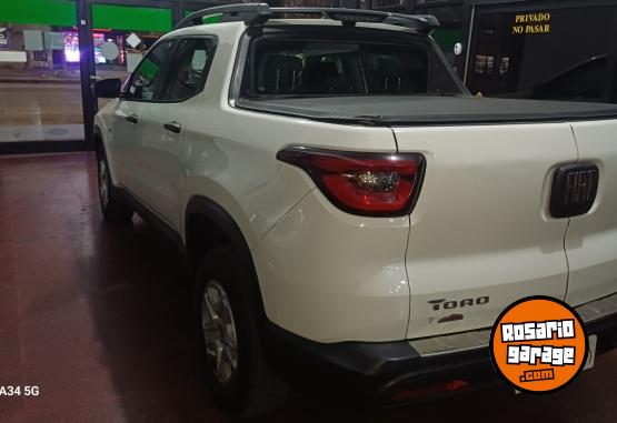 Camionetas - Fiat Toro 2017 Diesel 130000Km - En Venta