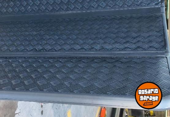 Accesorios para Autos - Tapa Rígida Plegable Ford Raptor - En Venta