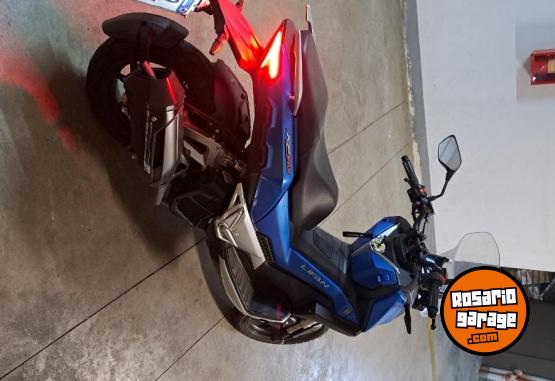 Motos - Otra marca Kpv 150 2023 Nafta 9000Km - En Venta