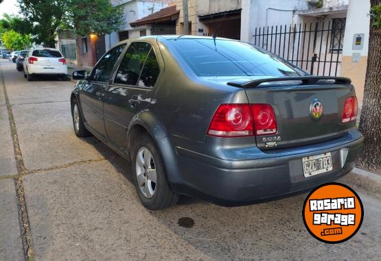 Autos - Volkswagen Bora 2008 Nafta 171000Km - En Venta