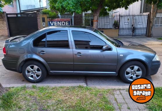 Autos - Volkswagen Bora 2008 Nafta 171000Km - En Venta