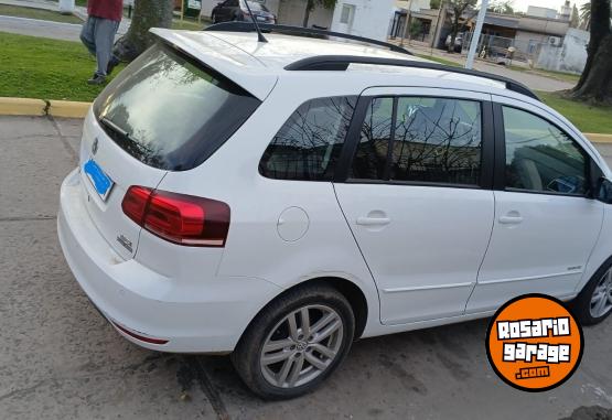 Autos - Volkswagen Suran 2018 Nafta 116000Km - En Venta