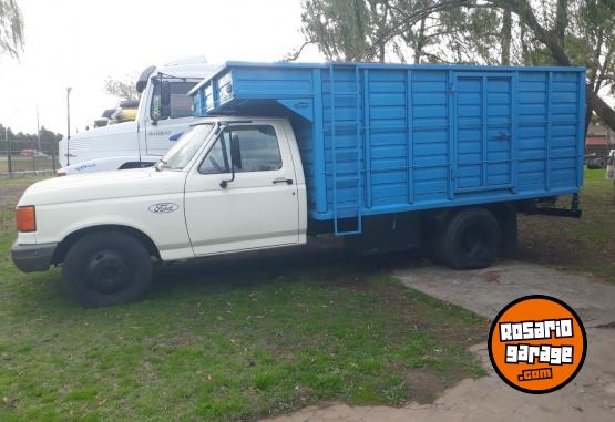 Camiones y Grúas - VENDO FORD F4000 MWM 1993 - En Venta