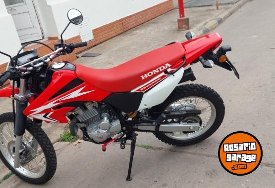 Motos - Honda Xr 250 2024 Nafta 1700Km - En Venta
