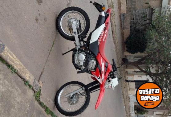 Motos - Honda Xr 250 2024 Nafta 1700Km - En Venta