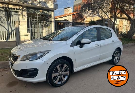 Autos - Peugeot 308 Hdi feline 2017 Diesel 130000Km - En Venta
