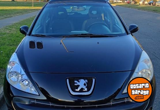Autos - Peugeot 207 XT 2010 Nafta 118000Km - En Venta