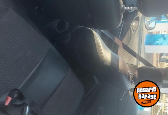 Autos - Chevrolet ONIX LTZ 2017 Nafta 80000Km - En Venta