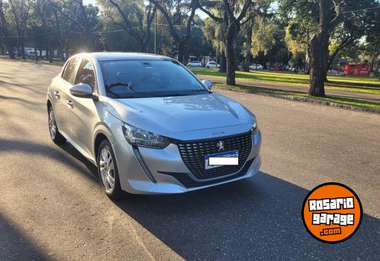 Autos - Peugeot 208 2021 Nafta 61000Km - En Venta
