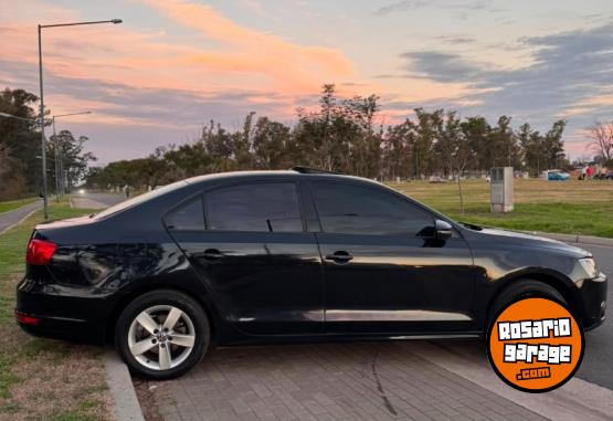 Autos - Volkswagen Vento 2011 Nafta 160000Km - En Venta
