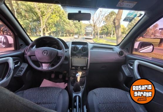 Autos - Renault DUSTER 2017 Nafta 154000Km - En Venta