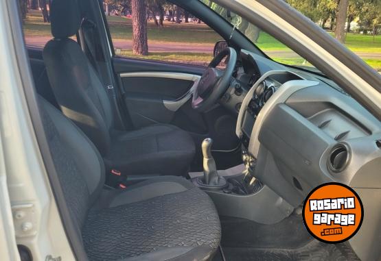 Autos - Renault DUSTER 2017 Nafta 154000Km - En Venta