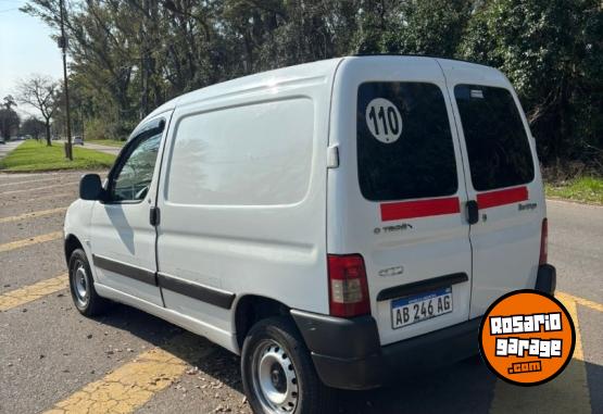 Utilitarios - Citroen Berlingo Furgon HDI 2017 Diesel 160000Km - En Venta