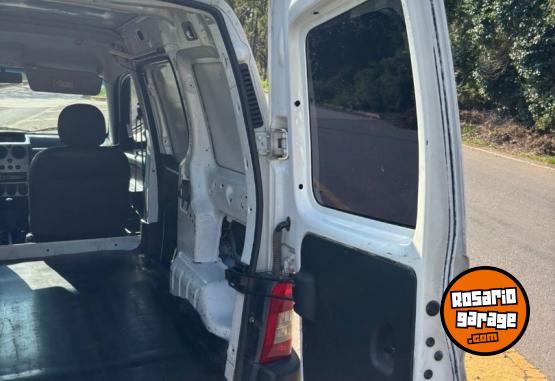 Utilitarios - Citroen Berlingo Furgon HDI 2017 Diesel 160000Km - En Venta