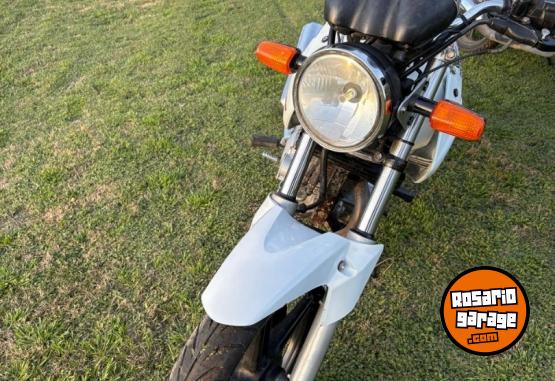 Motos - Honda Twister 2014 Nafta 30000Km - En Venta