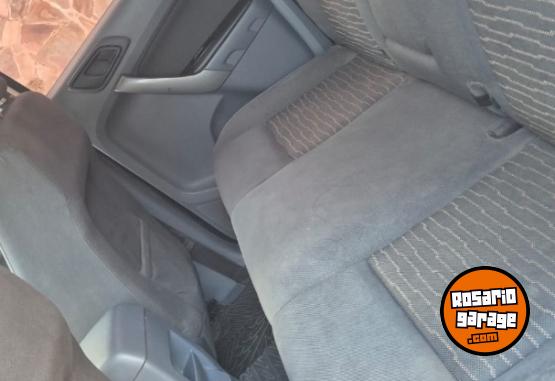 Camionetas - Ford Ranger xls 2da mano permu 2014 Diesel 130000Km - En Venta
