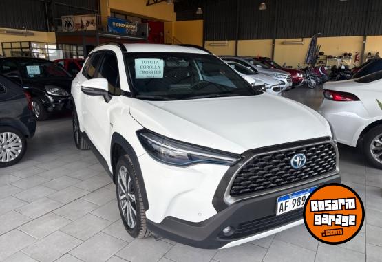 Autos - Toyota COROLLA CROSS XEI HÍBRIDO 2023 Electrico / Hibrido 53000Km - En Venta