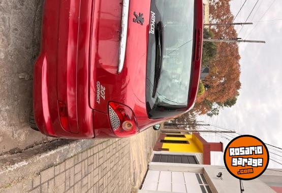 Autos - Peugeot 207 hdi 2012 Diesel 124000Km - En Venta