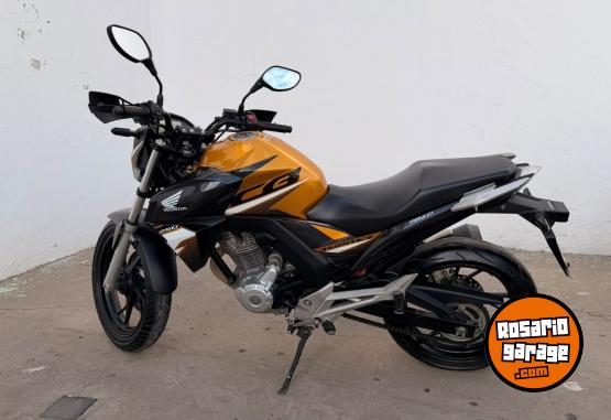 Motos - Honda 250CC CB TWISTER/CB 2021 Nafta 32000Km - En Venta