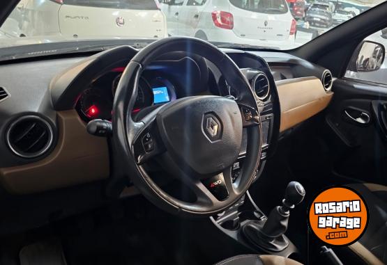Autos - Renault DUSTER 2016 Nafta 98000Km - En Venta