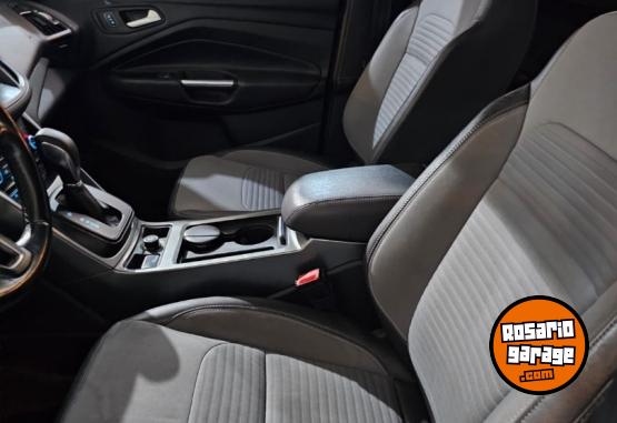 Autos - Ford KUGA SEL 2017 Nafta 77000Km - En Venta