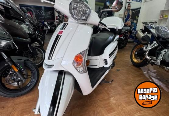 Motos - Kymco LIKE 125 2023 Nafta 10950Km - En Venta