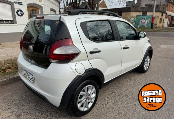 Autos - Fiat Mobi 2018 GNC 172000Km - En Venta