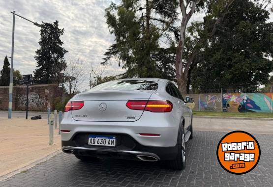 Autos - Mercedes Benz Glc 300 Coupe 2019 Nafta 39000Km - En Venta