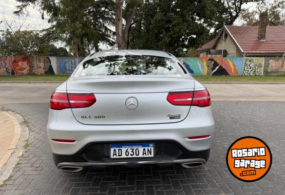 Autos - Mercedes Benz Glc 300 Coupe 2019 Nafta 39000Km - En Venta
