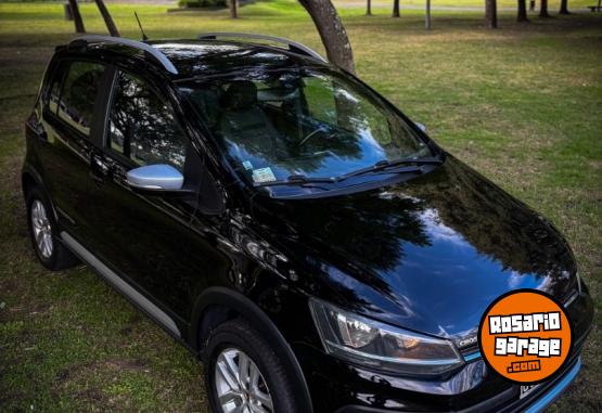 Autos - Volkswagen CROSSFOX HIGHLINE 1.6 Fox 2015 Nafta 108000Km - En Venta
