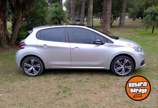 Autos - Peugeot 208 gt 2017 Nafta 88000Km - En Venta
