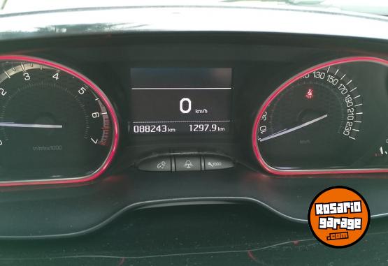 Autos - Peugeot 208 gt 2017 Nafta 88000Km - En Venta