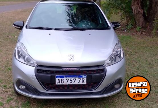 Autos - Peugeot 208 gt 2017 Nafta 88000Km - En Venta