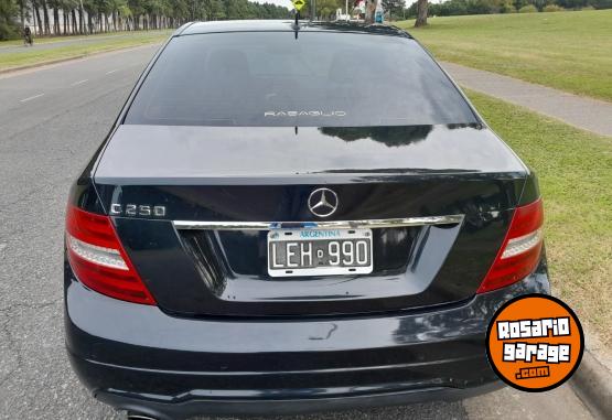 Autos - Mercedes Benz C250 blueefficiency  AMG 2012 Nafta 160000Km - En Venta