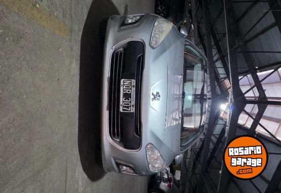 Autos - Peugeot 308 Feline 2014 Nafta 123000Km - En Venta
