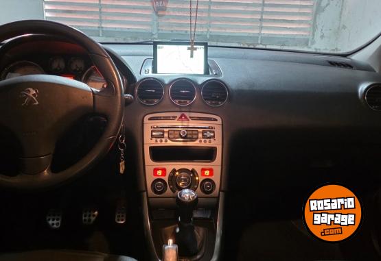 Autos - Peugeot 308 Feline 2014 Nafta 123000Km - En Venta