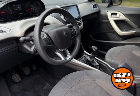 Autos - Peugeot 2008 allure 1.6 nafta 2017 Nafta 112000Km - En Venta