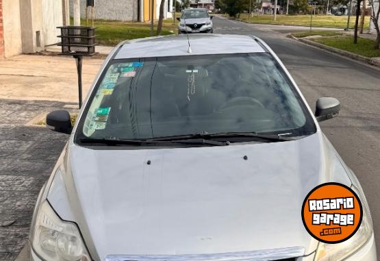 Autos - Ford Focus 2011 Nafta 245000Km - En Venta