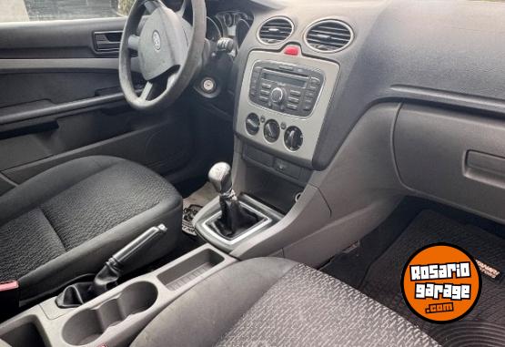 Autos - Ford Focus 2011 Nafta 245000Km - En Venta