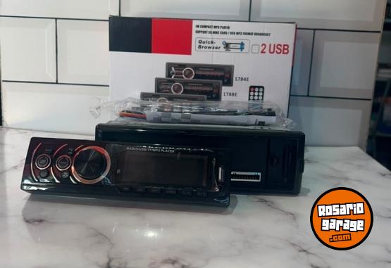 Accesorios para Autos - Estereo Frente Desmontable Importado - En Venta