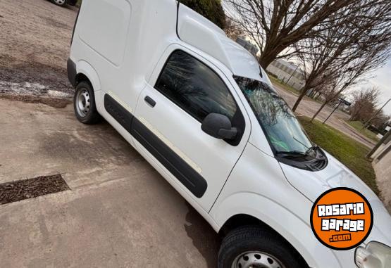 Utilitarios - Fiat Fiorino Evo 2015 GNC 180000Km - En Venta
